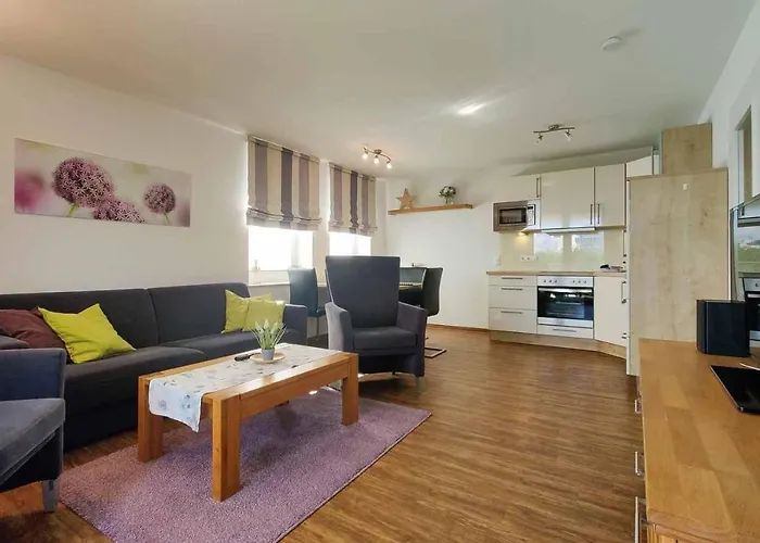 Ferienwohnung-308-Hohe-Lith-Duhnen-Mit-Eigenem-Strandkorb-Am-Strand