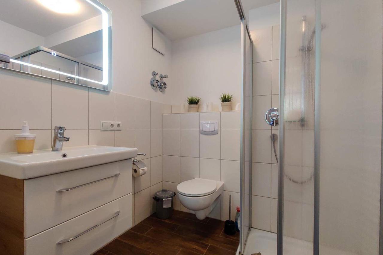 Ferienwohnung-308-hohe-lith-duhnen-mit-eigenem-strandkorb-am-strand * Cuxhaven